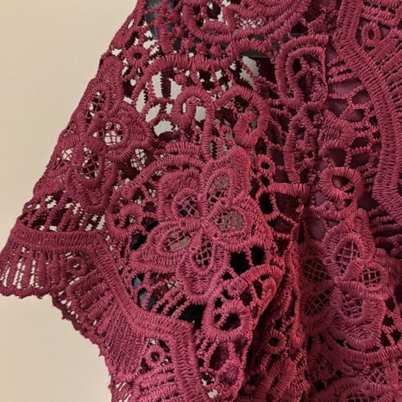 Lulus size small wine colored chiffon and lace dress - Picture 3 of 5